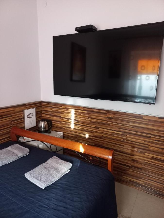 Hotelik Niedzwiadek رادزين بودلاسكي المظهر الخارجي الصورة