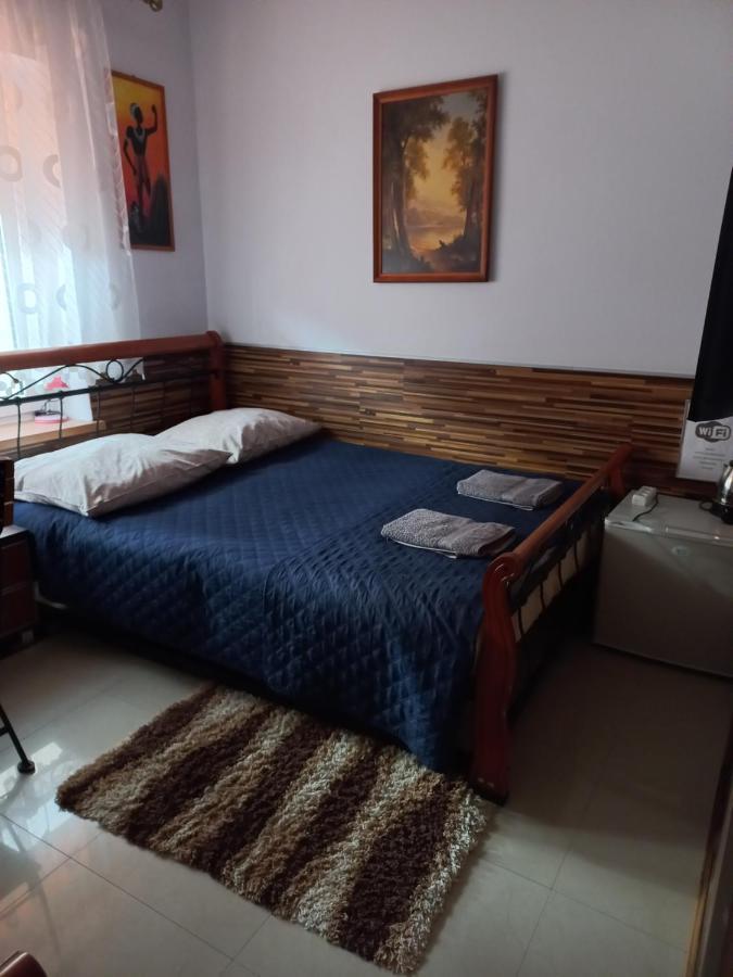 Hotelik Niedzwiadek رادزين بودلاسكي المظهر الخارجي الصورة