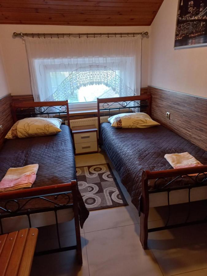Hotelik Niedzwiadek رادزين بودلاسكي المظهر الخارجي الصورة