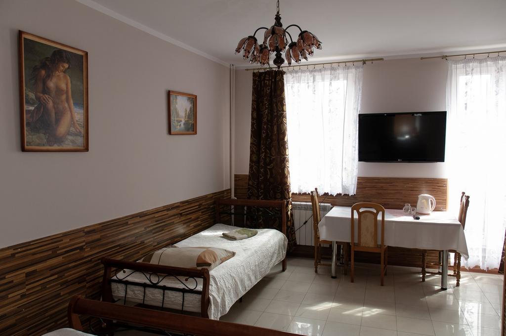 Hotelik Niedzwiadek رادزين بودلاسكي الغرفة الصورة